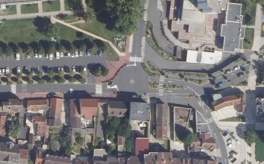 Vue aérienne du Rond-Point de la Ville de Tata