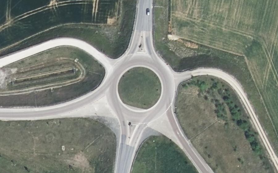 Vue aérienne du Rond-point anonyme n°220211653