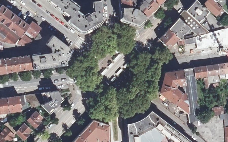 Vue aérienne de la Place du Docteur Girard