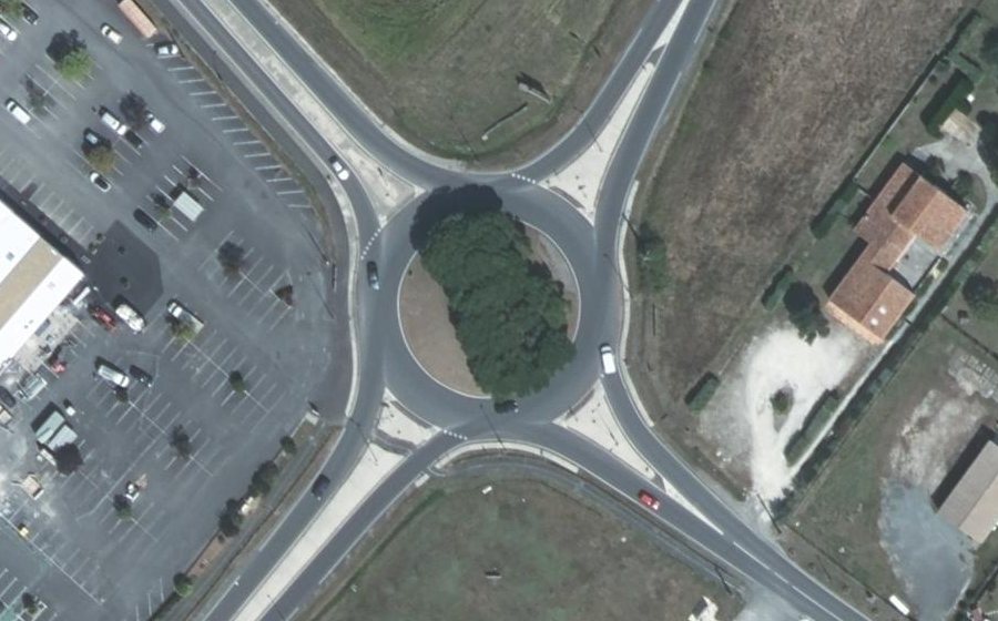 Vue aérienne du Rond-Point de la Légion d'Honneur