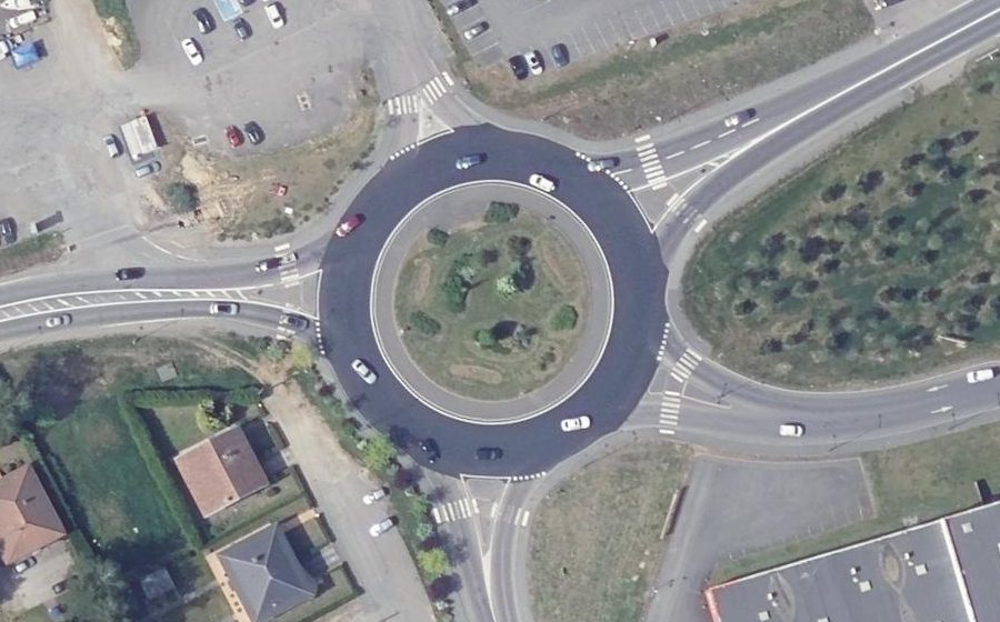 Vue aérienne du Rond-point anonyme n°22122006