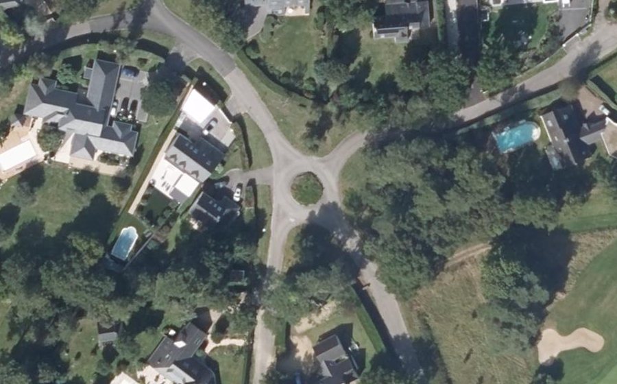 Vue aérienne du Rond-point anonyme n°222712005