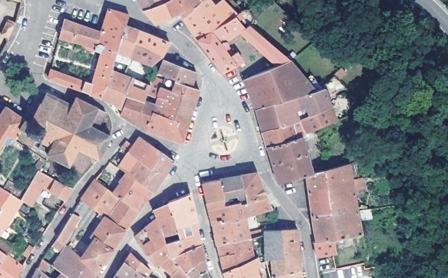 Vue aérienne du Place de la Fontaine