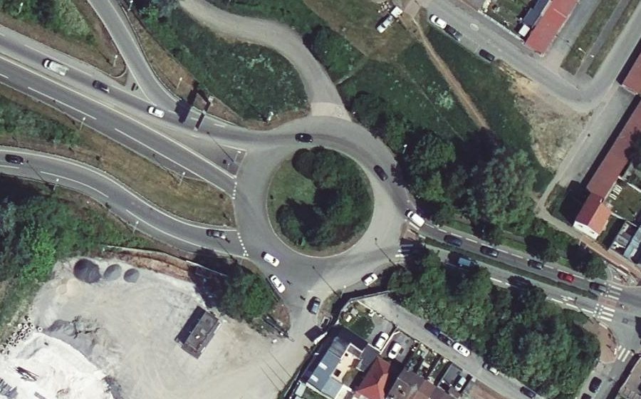Vue aérienne du Rond-Point de la Planche au Riez