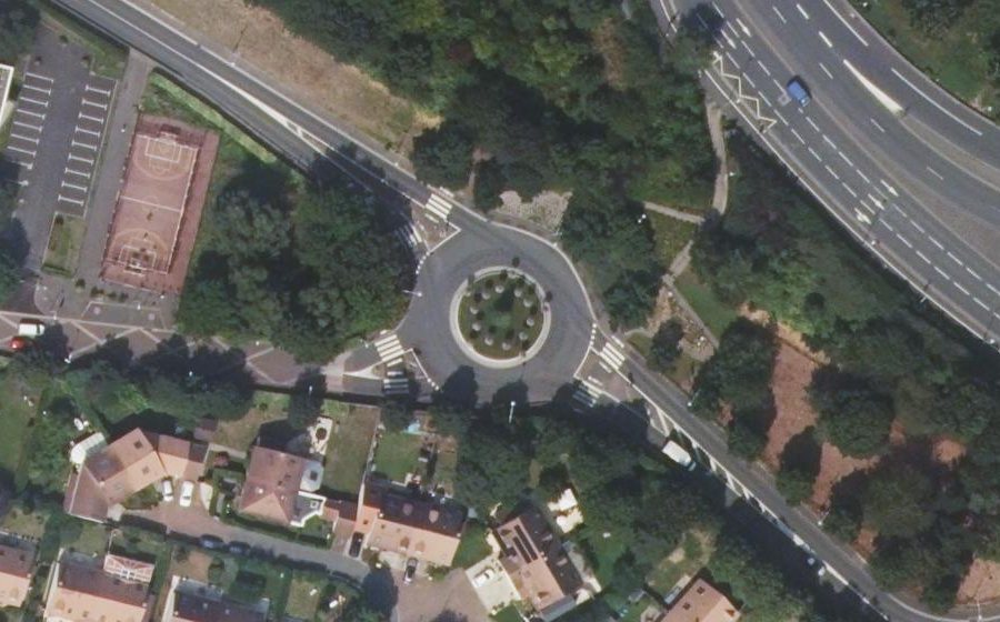 Vue aérienne du Rond-Point Ali Djermouni