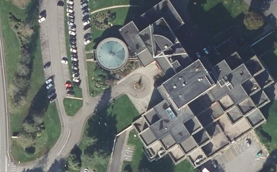 Vue aérienne du Rond-point anonyme n°22561870