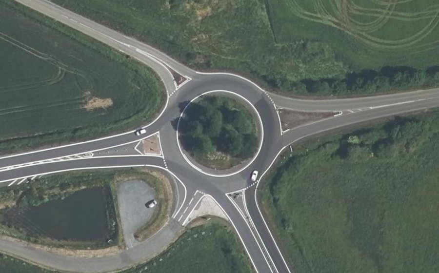 Vue aérienne du Rond-point anonyme n°22736667