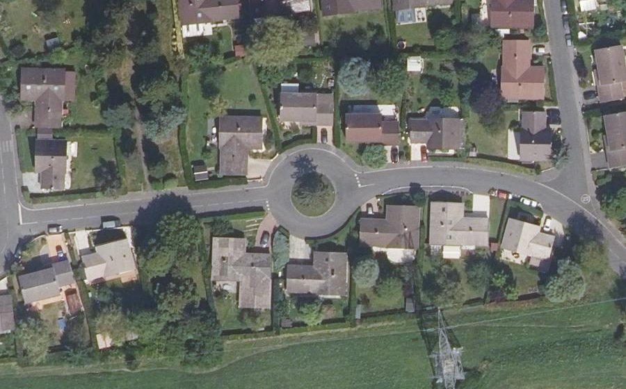 Vue aérienne du Rond-point anonyme n°22776273