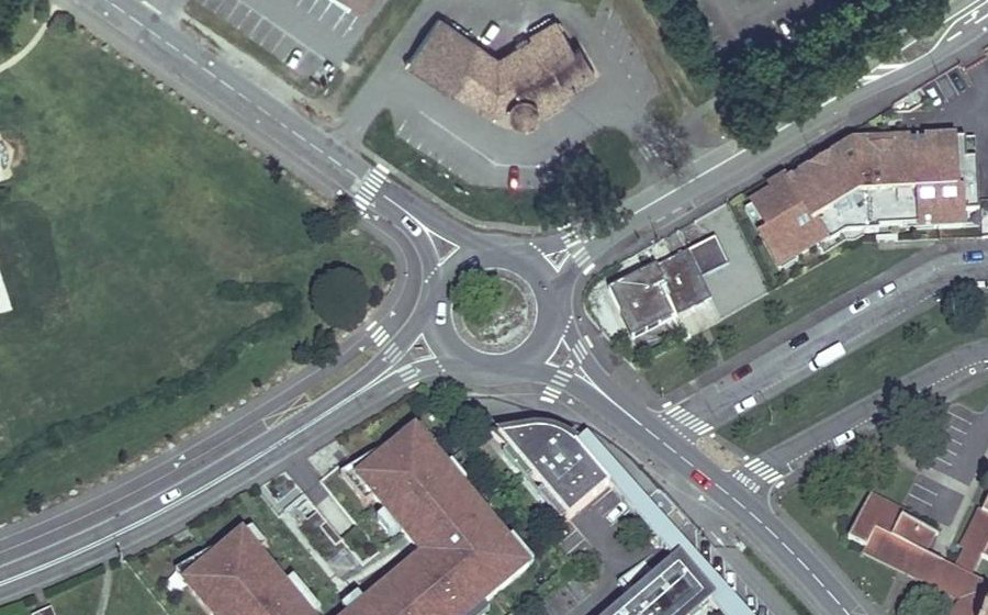 Vue aérienne du Carrefour des Harkis