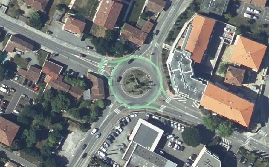 Vue aérienne du Rond-point Louise Michel