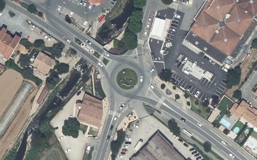 Vue aérienne du Rond-Point du Béal