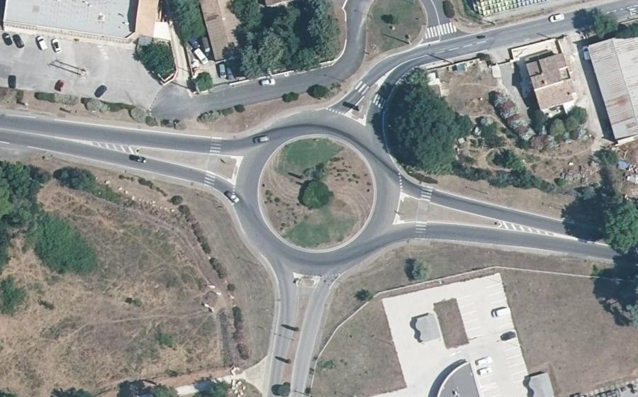 Vue aérienne du Rond-point anonyme n°22923019