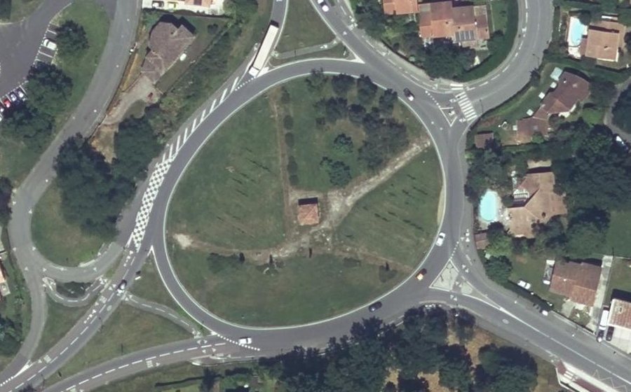 Vue aérienne du Rond-Point Flandres Dunkerque