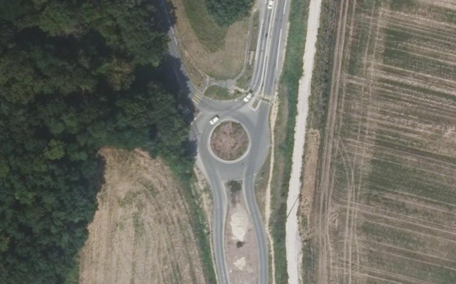 Vue aérienne du Rond-point anonyme n°23061602