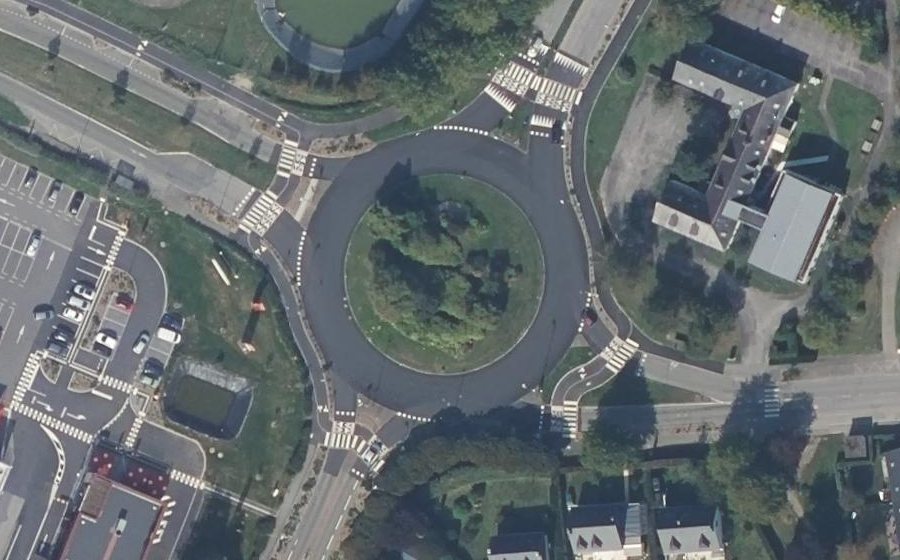 Vue aérienne du Rond-Point de la Croix aux Potiers