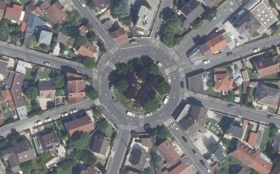 Vue aérienne du Place de la Résistance