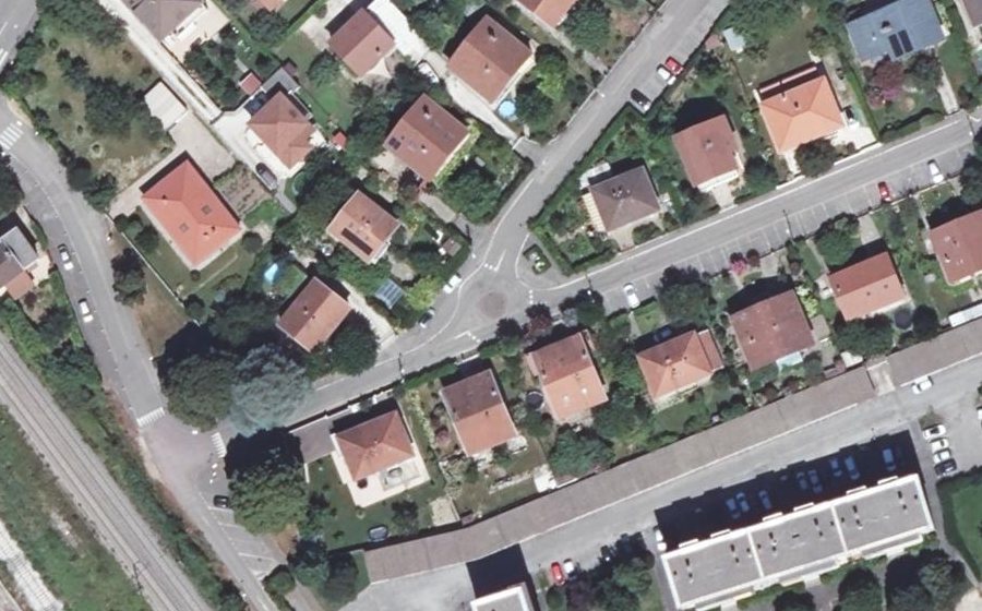 Vue aérienne du Rond-point anonyme n°23420483