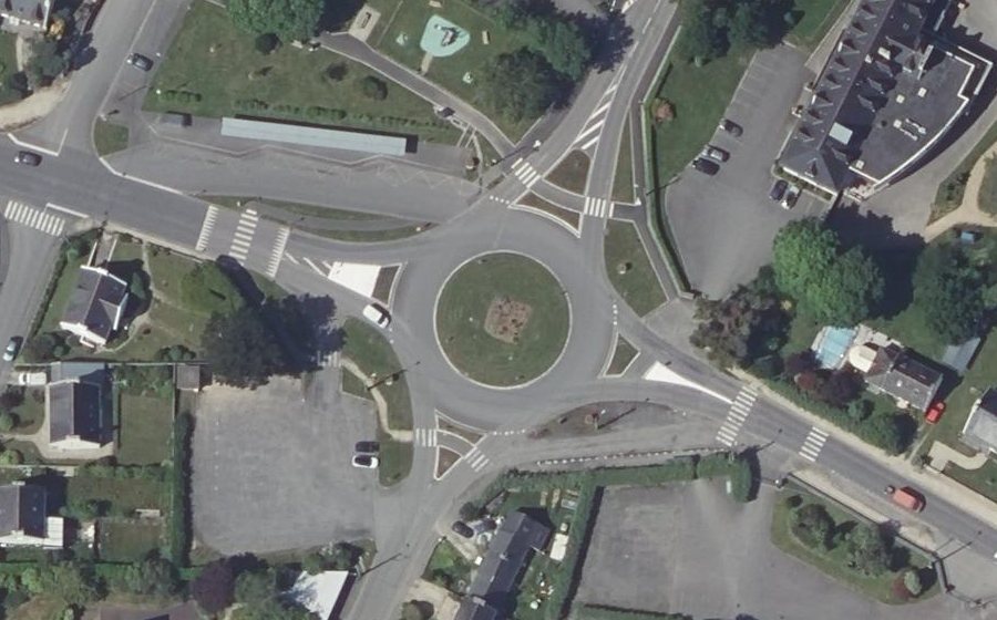 Vue aérienne du Rond-Point Mezeozen
