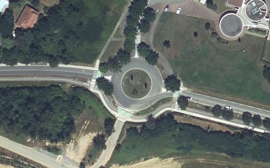 Vue aérienne du Rond-Point du Soleil Couchant