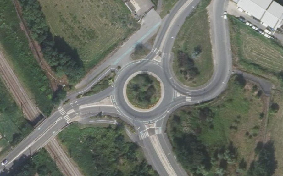 Vue aérienne du Rond-Point des Droits et des Devoirs des Enfants