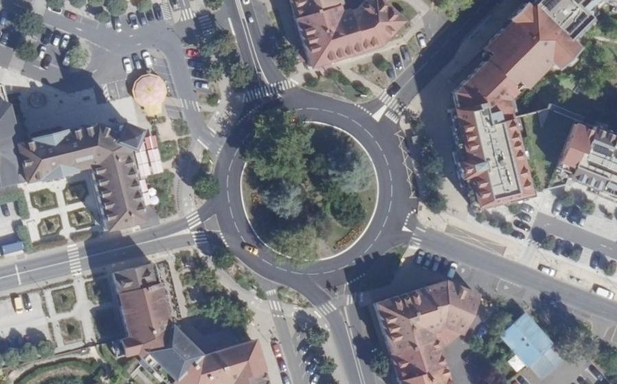 Vue aérienne du Rond-Point de la Croix Lieu