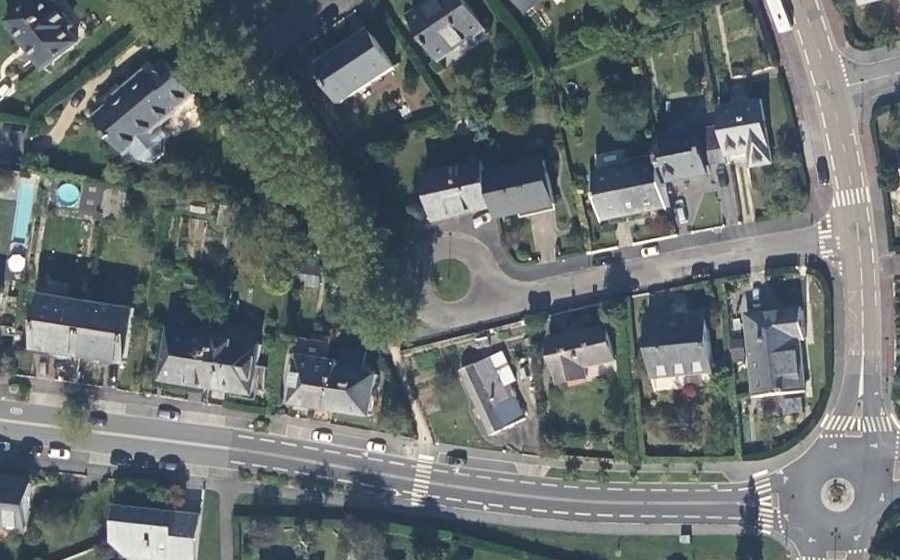 Vue aérienne du Rond-point anonyme n°23754342