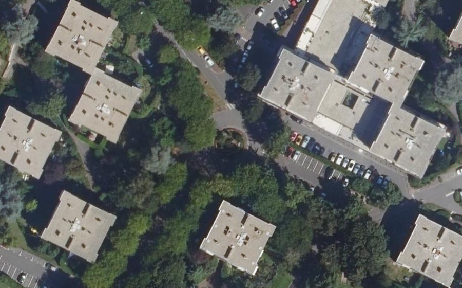 Vue aérienne du Rond-point anonyme n°23906131