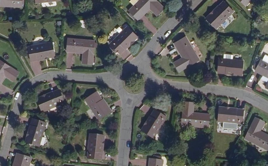 Vue aérienne du Rond-point anonyme n°23906284