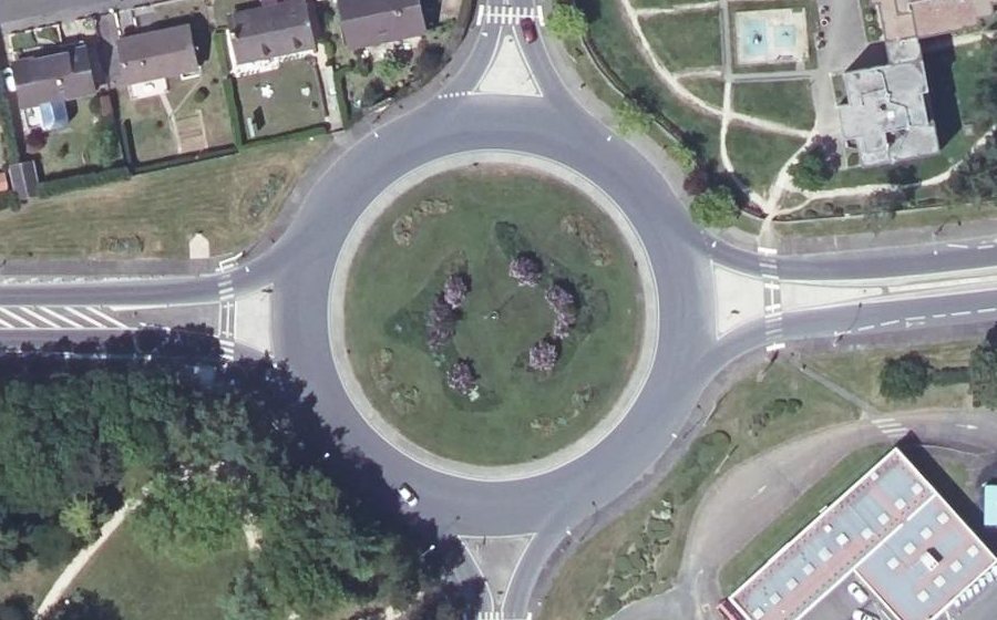 Vue aérienne du Carrefour de la Libération