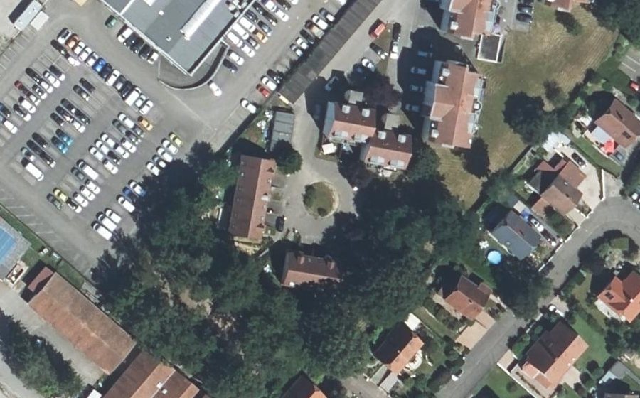 Vue aérienne du Rond-point anonyme n°241219965
