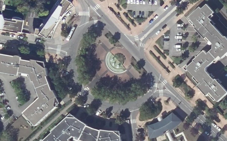 Vue aérienne du Place de la France Libre