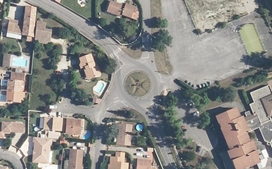 Vue aérienne du Giratoire des 3 Becs