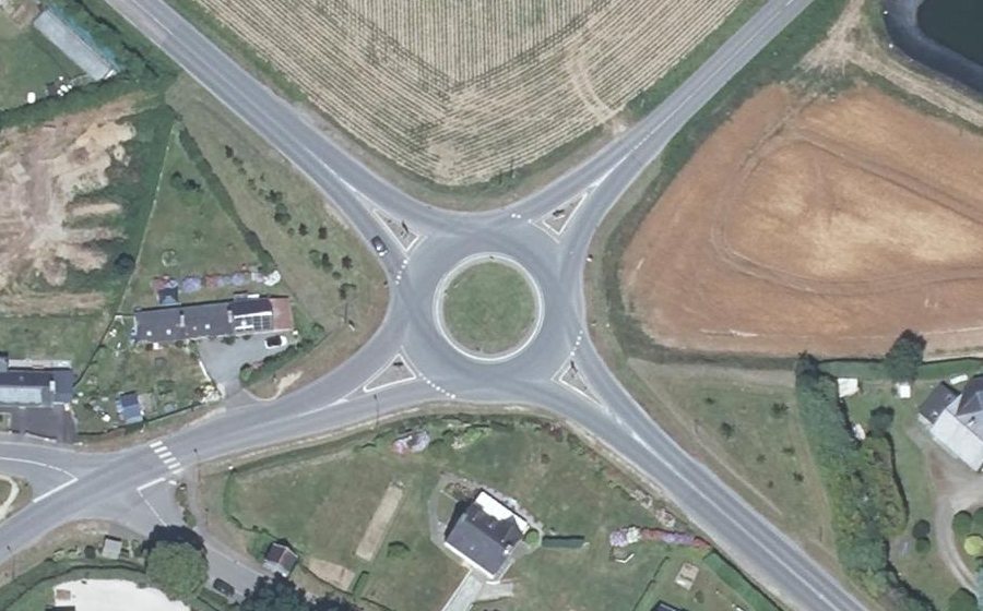 Vue aérienne du Rond-Point de la Croix-Blanche