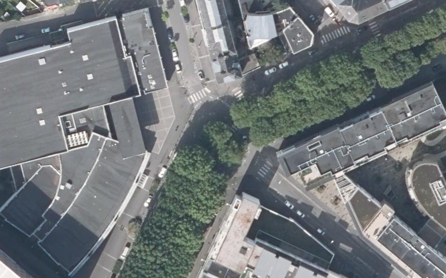 Vue aérienne du Rond-point anonyme n°24367764