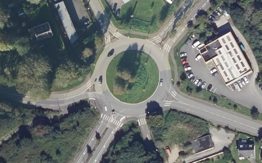Vue aérienne du Rond-Point de Maez Rivoal