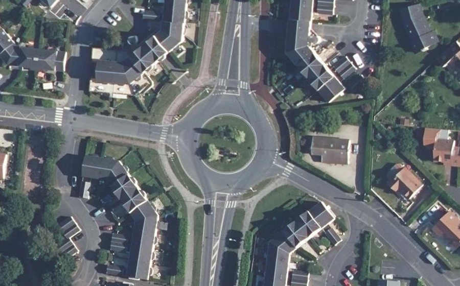 Vue aérienne du Rond-Point du 14 Juillet 1789
