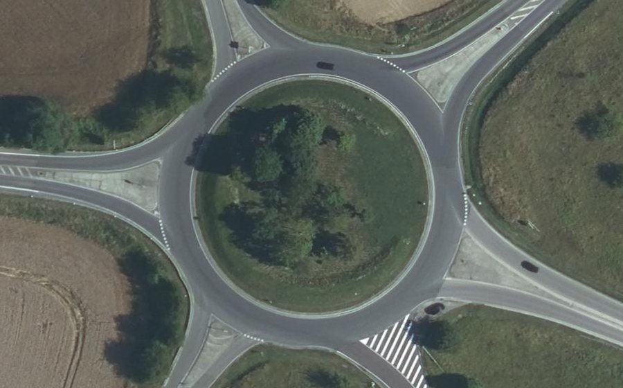 Vue aérienne du Rond-point anonyme n°24880004