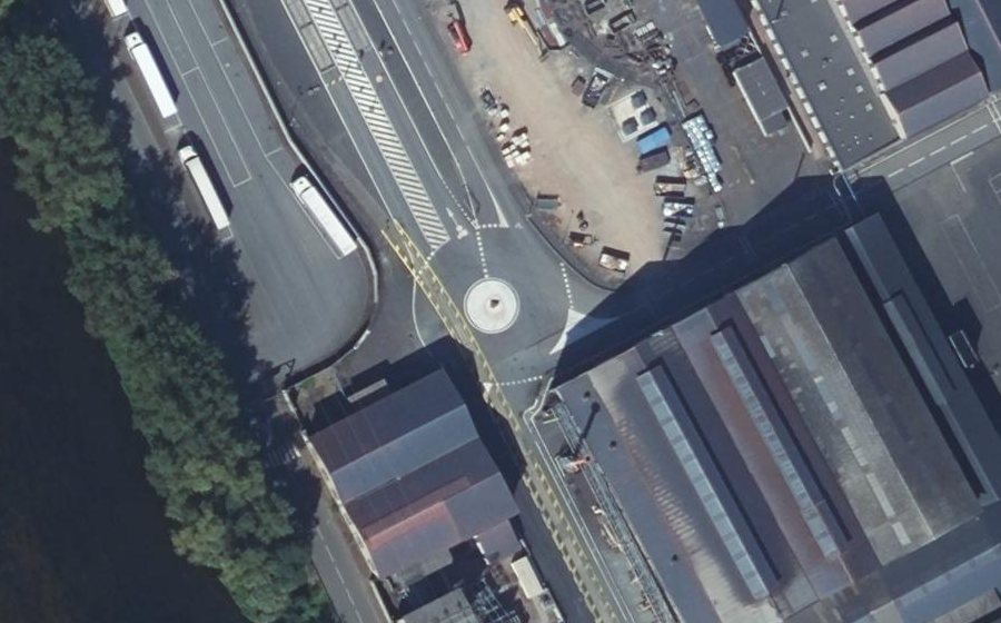 Vue aérienne du Rond-point anonyme n°250010787