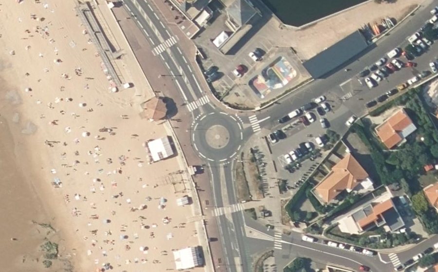 Vue aérienne du Rond point de la plage de Tranchet
