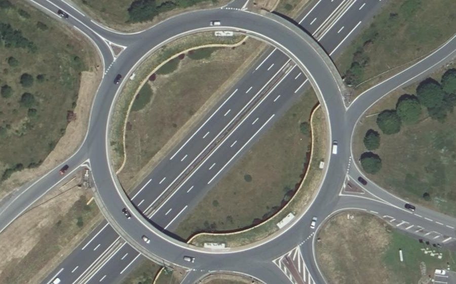 Vue aérienne du Rond-point anonyme n°25151013