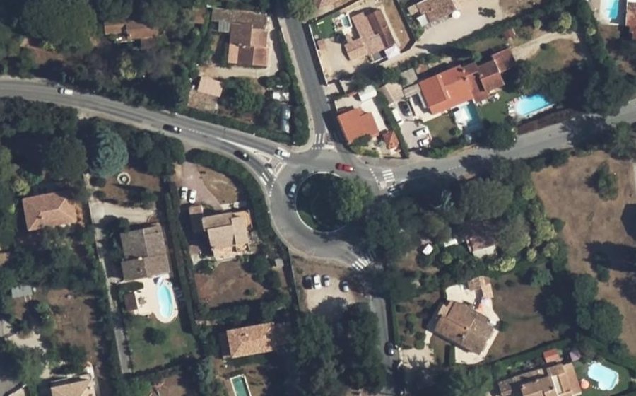 Vue aérienne du Rond-point des Trois Feuillets