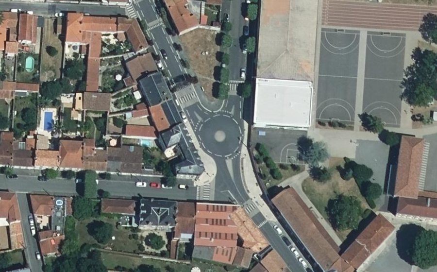 Vue aérienne du Place des Martyrs de la Résistance
