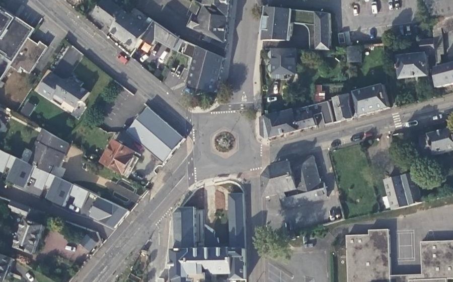 Vue aérienne du Rond-Point de la Mairie