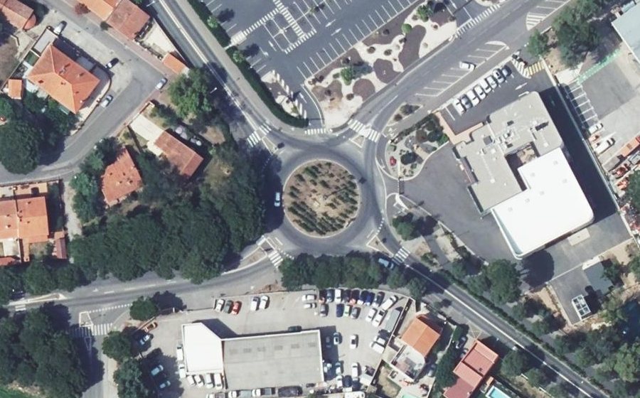 Vue aérienne du Rond-Point de Llupia