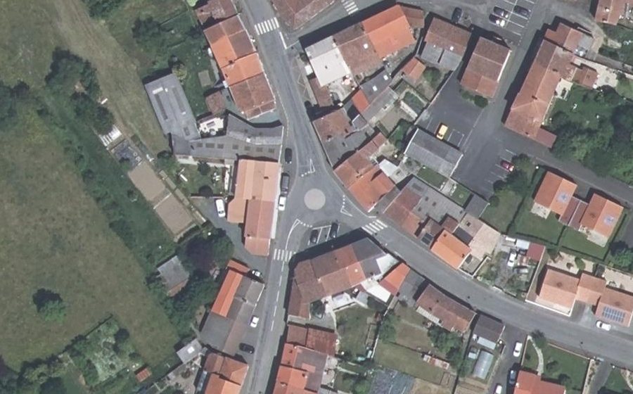 Vue aérienne du Place des Mauges