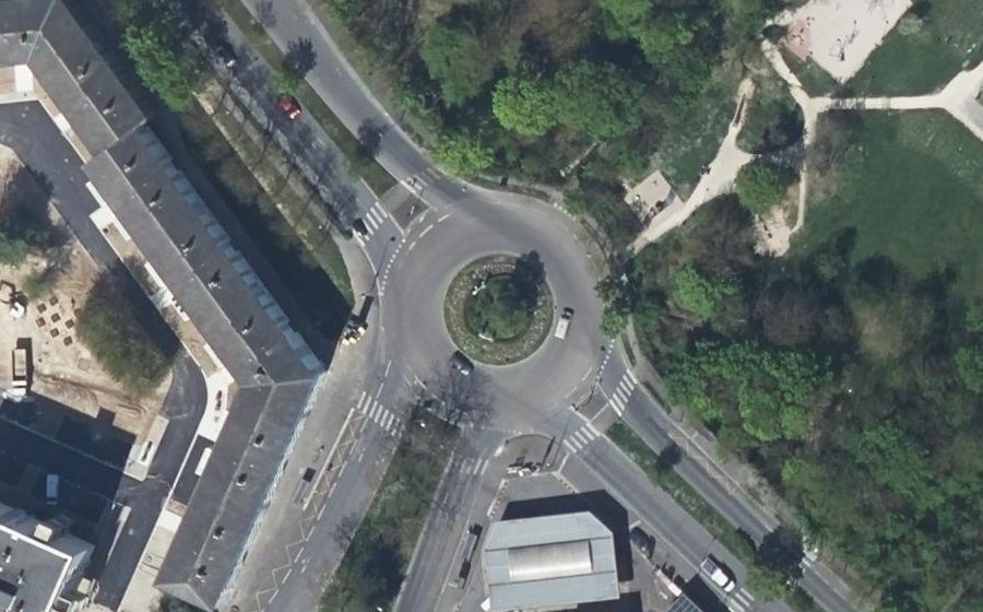Vue aérienne du Rond-Point des Médailles Militaires