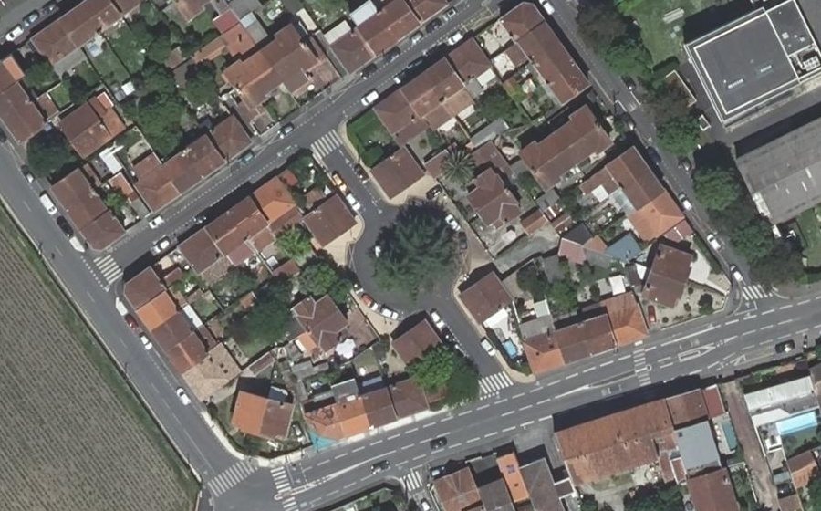 Vue aérienne du Rue du Commandant Guilbaud