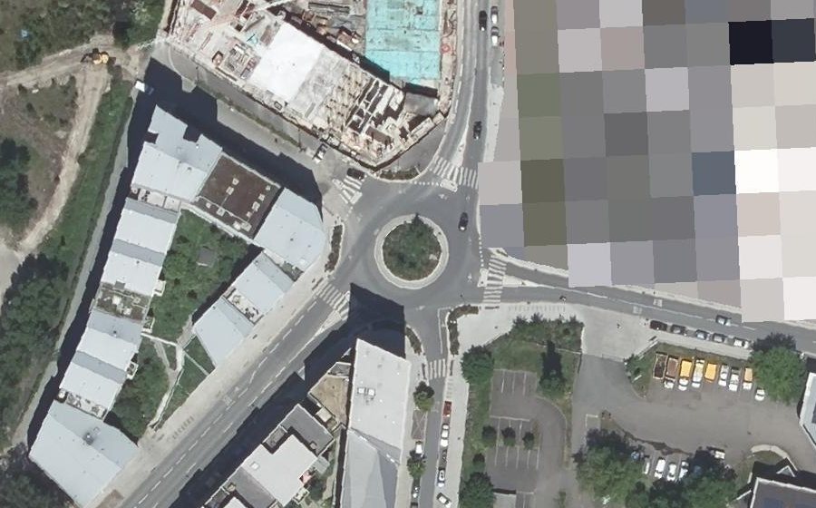 Vue aérienne du Rond-point anonyme n°25860519