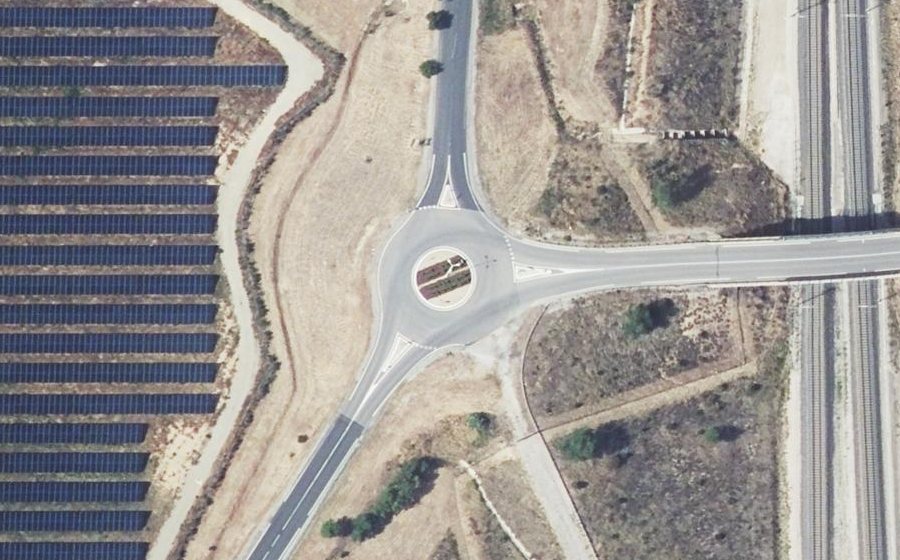 Vue aérienne du Rond-point anonyme n°25906355