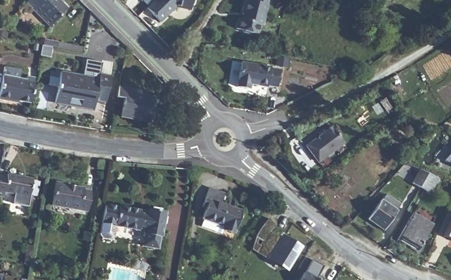 Vue aérienne du Rond-point anonyme n°25915935